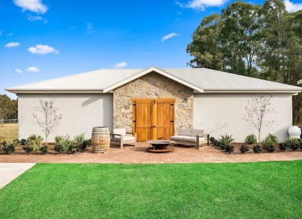 garden established garage