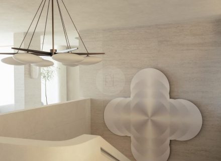 Prismatic, Bellevue Hill 18