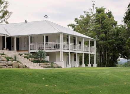 Ravenhold, Eumundi-2