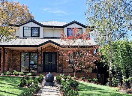 facade garden established