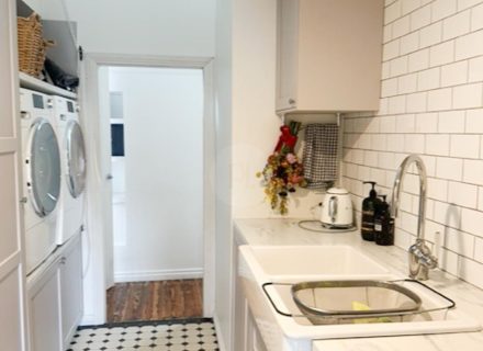 Retro House 1880, Richmond-14