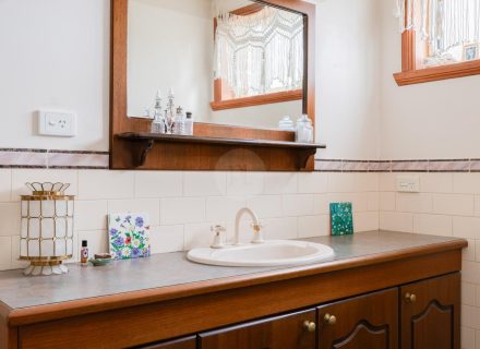 Rose Window, Eltham-10