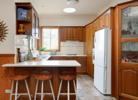 Rose Window, Eltham-20