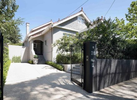 facade driveway garage