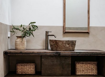 Runaway Studio, Elanora 16