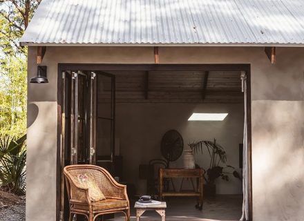Runaway Studio, Elanora 2