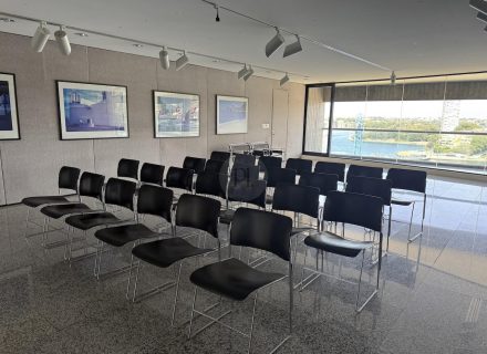 SEIDLER22 MEETING ROOM