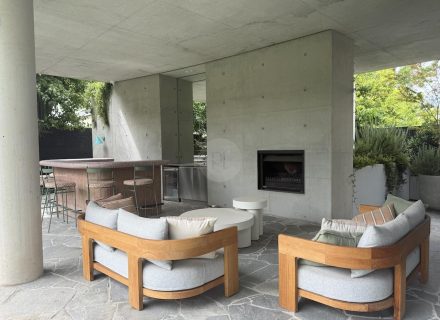 STORM FRONT OUTDOOR LIVING, POOL, BBQ3