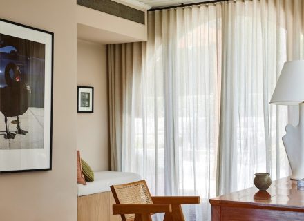 Sahara Rose, Palm Beach 19