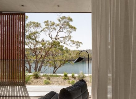 Sana, Mosman 16