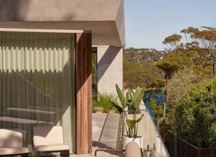Sana, Mosman 5