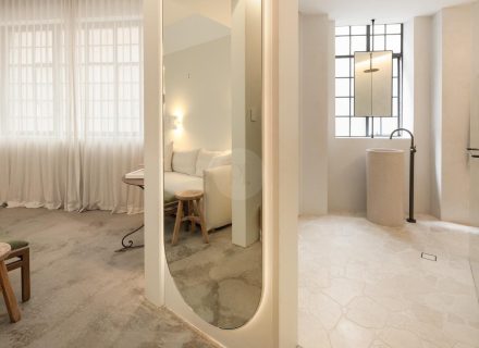 Serene Abode, Surry Hills 21