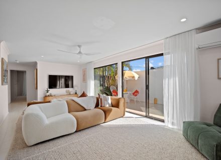 Shirley Temple, Burleigh Waters 32