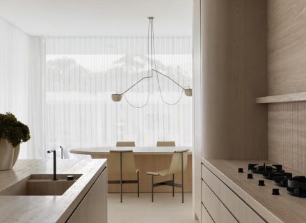 Skylark, Blakehurst 40