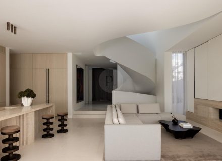 Skylark, Blakehurst 6