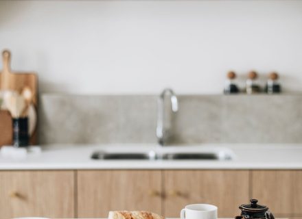 Solé, Adelaide-45