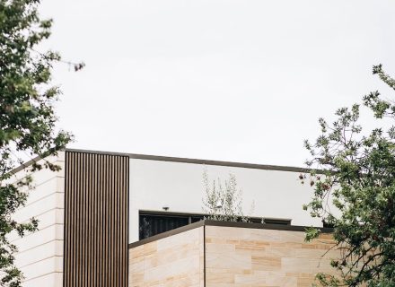 Solé, Adelaide-46