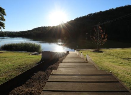 Steps-to-the-beach-and-river.jpg