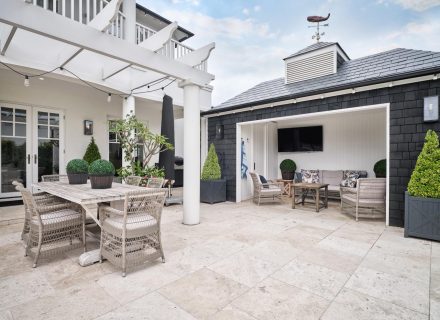 outdoor area