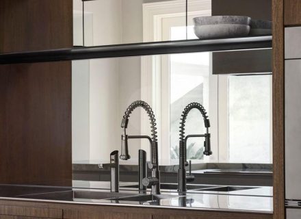 Storm Front, Toorak 25