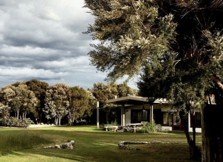 Straw-Bale-House-Kaikoura_1.png