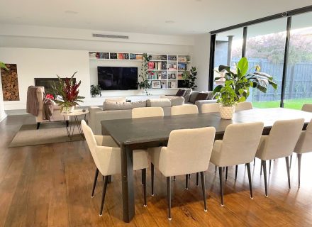 Sunny Side Up, Essendon 26