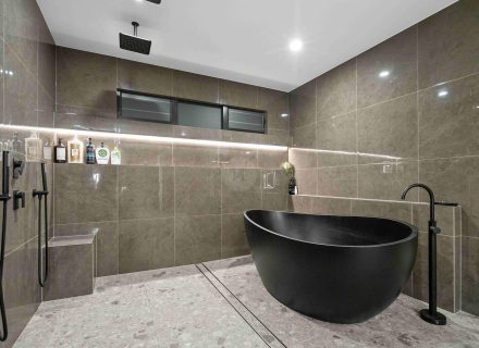 Sunset and Vine, Burleigh Heads-28