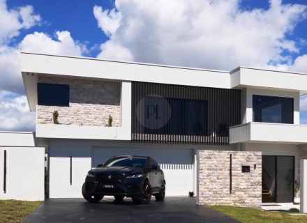 Sunset and Vine, Burleigh Heads-38