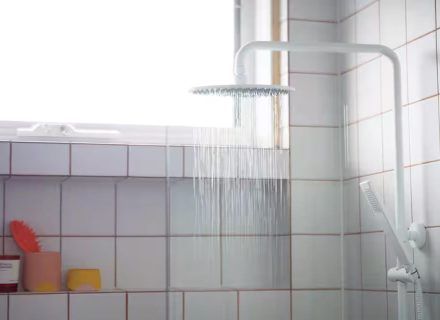 Super-Graphic APT., Collingwood-9