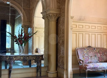 THE MANSION, ELSTERNWICK115