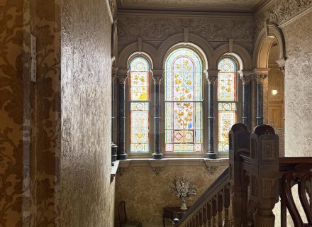 THE MANSION, ELSTERNWICK43