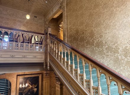 THE MANSION, ELSTERNWICK51