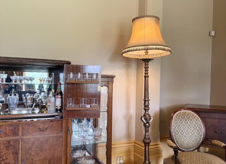 THE MANSION, ELSTERNWICK72