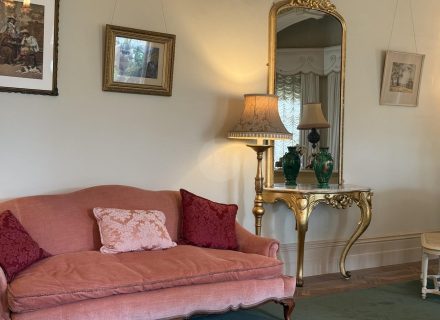 THE MANSION, ELSTERNWICK79