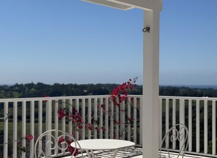 THE VIEW - BALCONY