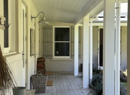 THE VIEW - VERANDAH