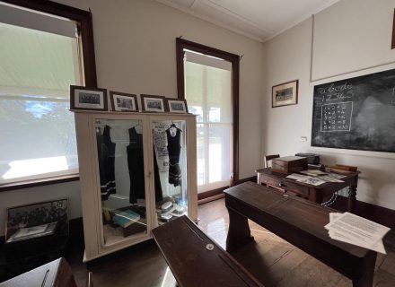 Tailor-Townhouses_recreated-school-room.jpg