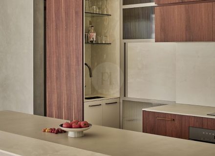 Tectonic, Northcote 8