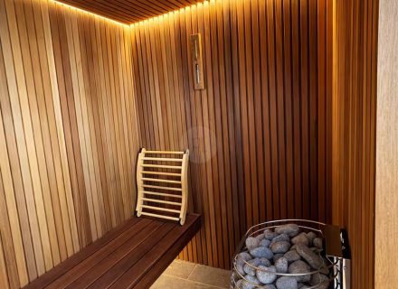 The Clubhouse, Elwood-1