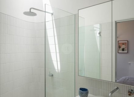 The Curve, Bronte-11