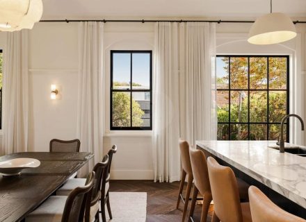 The Diplomat, Annandale 32