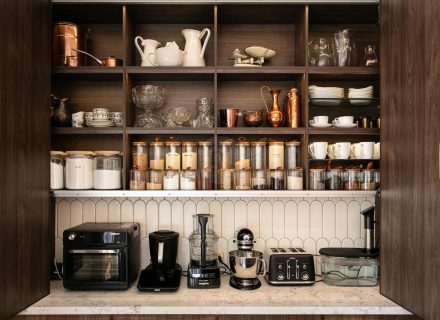 The French Quarter, Oatlands24