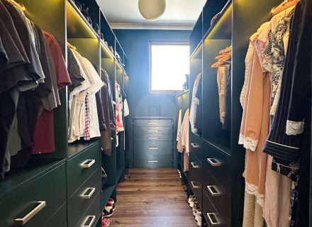 The French Quarter, Oatlands7