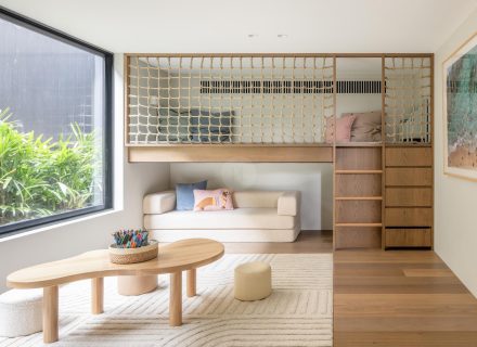 The Glass Tide, Bronte 32