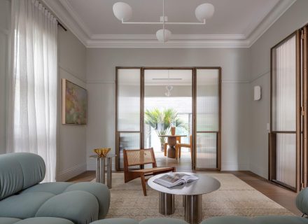 The Glass Tide, Bronte 40