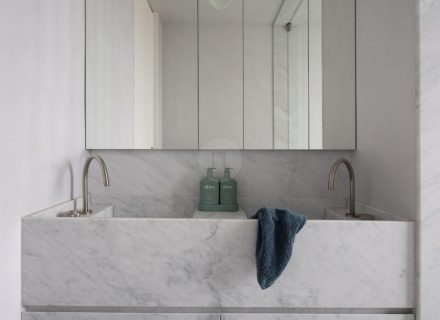 The Glass Tide, Bronte 47