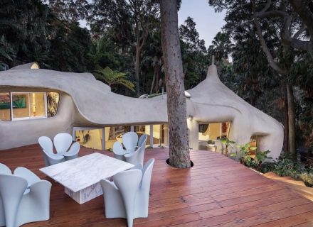 outdoor area