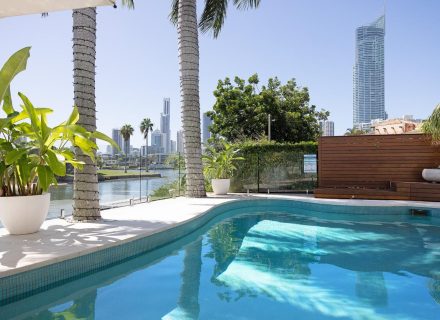 The Sun Club, Isle of Capri-35