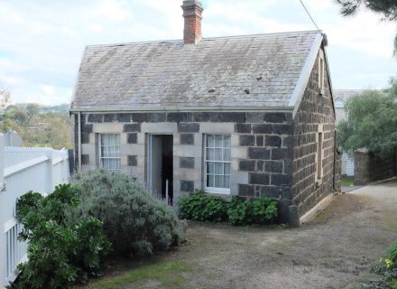 The-Terrace-groom-s-cottage-The-Terrace-l.jpeg