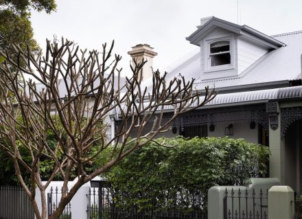 facade garage driveway outdoor